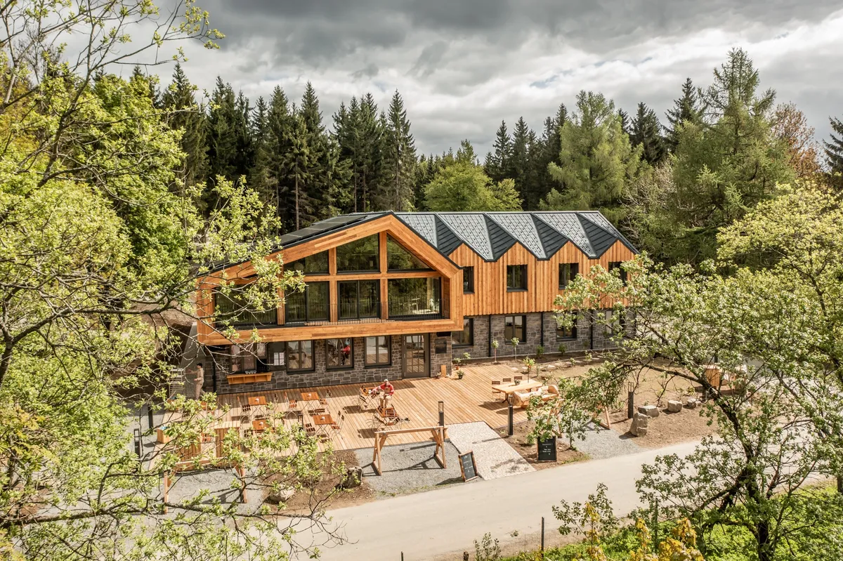 Basislager Fichtelberg im Erzgebirge – Ort des Wellness Yoga Retreats